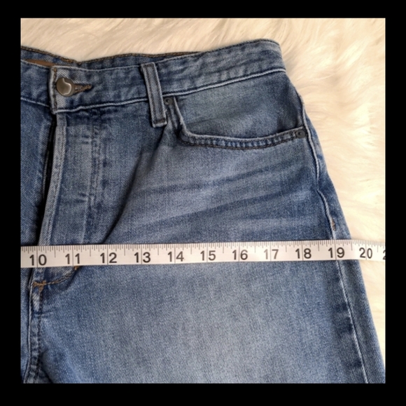 Joe's Jeans High Rise Straight Crop - Picture 11 of 11